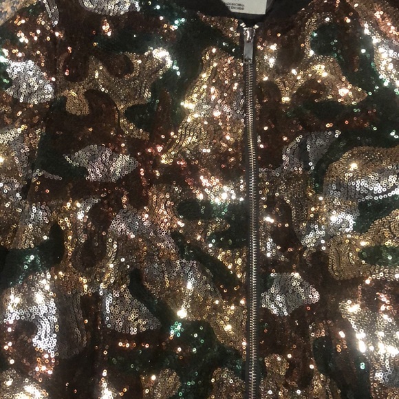 Beautiful Sequin Army Bomber Jacket NWOT Large - Picture 3 of 3